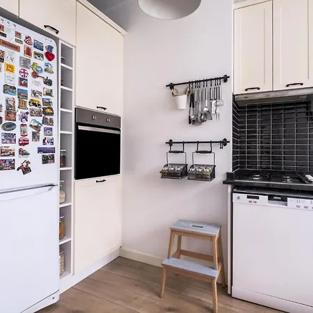 Apartment Flat In The Heart Of Kadikoy *